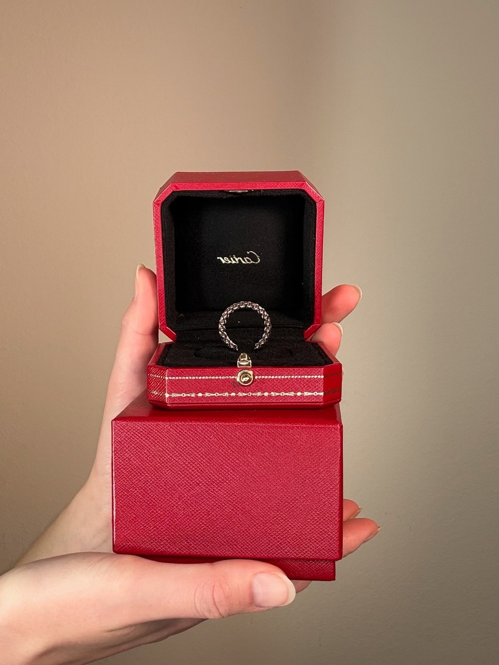 Cartier Clash Ring White Gold - Picture 2 of 9
